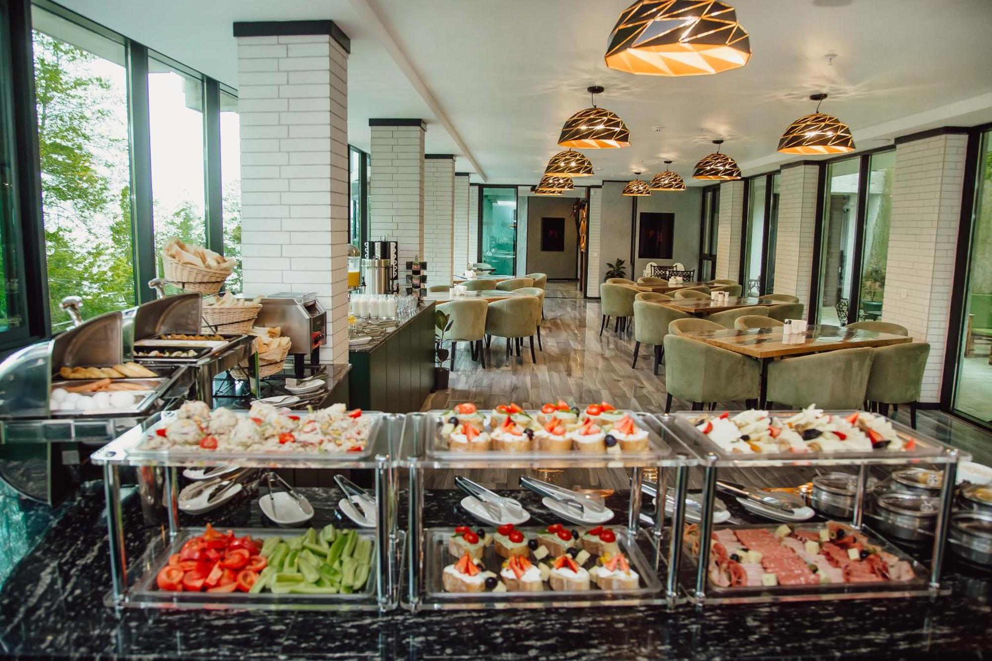 Capo Verde Hotel Batumi Luaran gambar